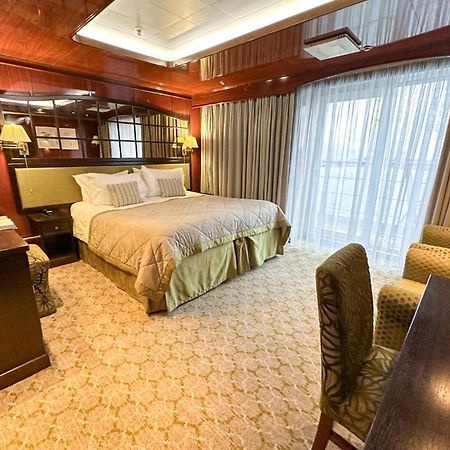 Captain Cook Cruises Fiji Denarau Island Eksteriør billede