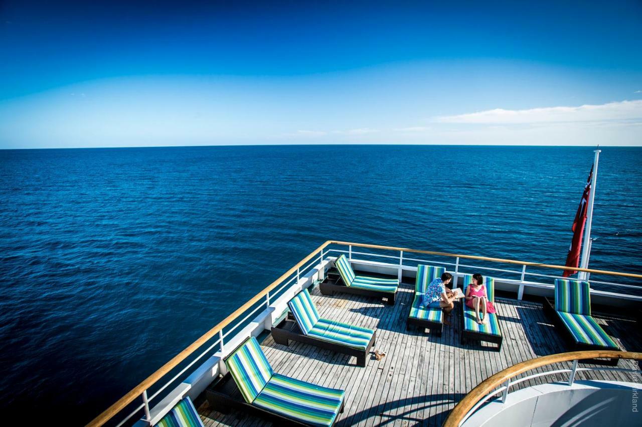 Captain Cook Cruises Fiji Denarau Island Eksteriør billede