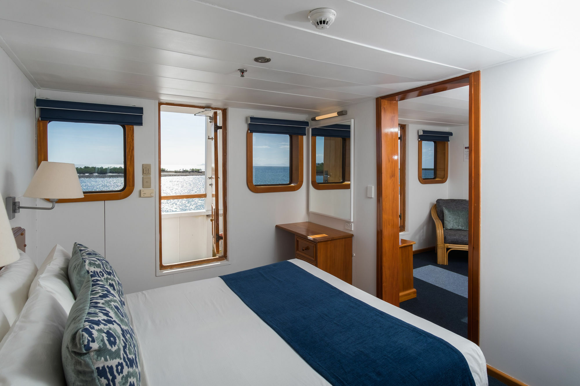 Captain Cook Cruises Fiji Denarau Island Eksteriør billede